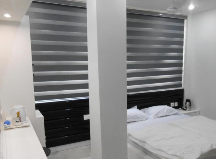 Hiland Inn Kolkata Luaran gambar